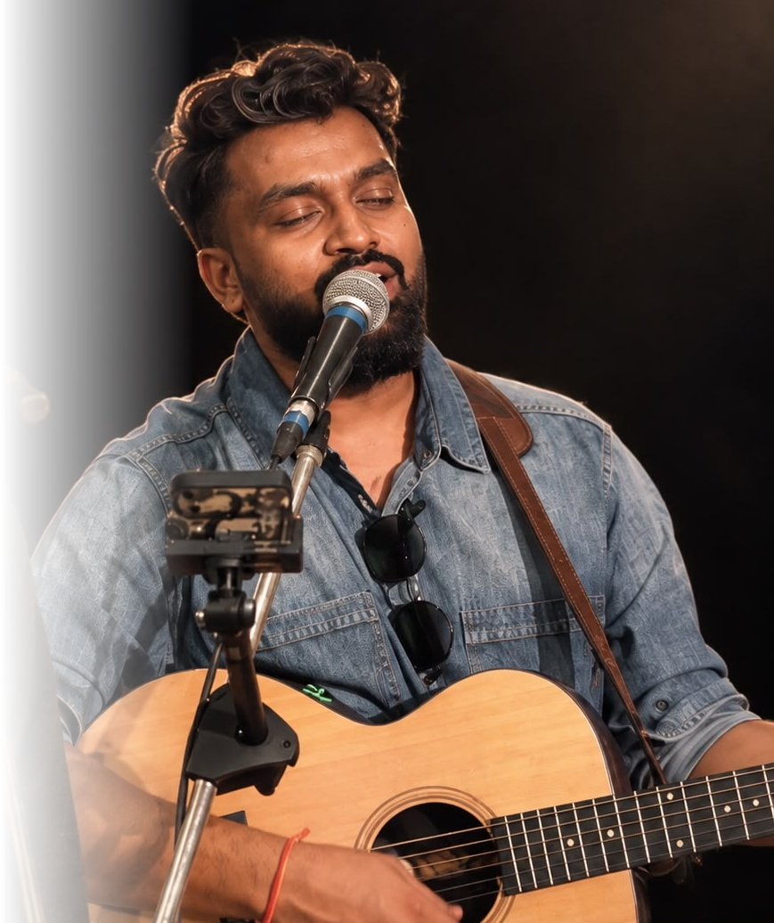 Aman Pardeshi - Live Vocalist and Guitarist